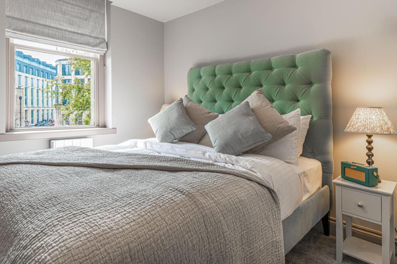 Stylish 1 Bed Central Apartment Бат Экстерьер фото